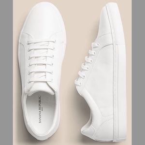 White street sneaker Women's 9.5/Men's 8 - Banana Republic